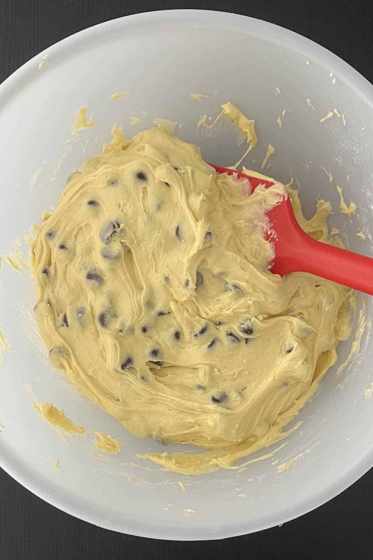 Chocolate chips folded into the cookie batter.